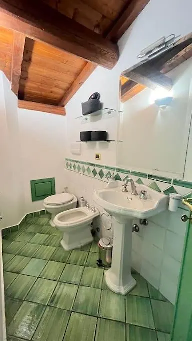 Attico Jacuzzi Politeama Palermo Apartment 0*,