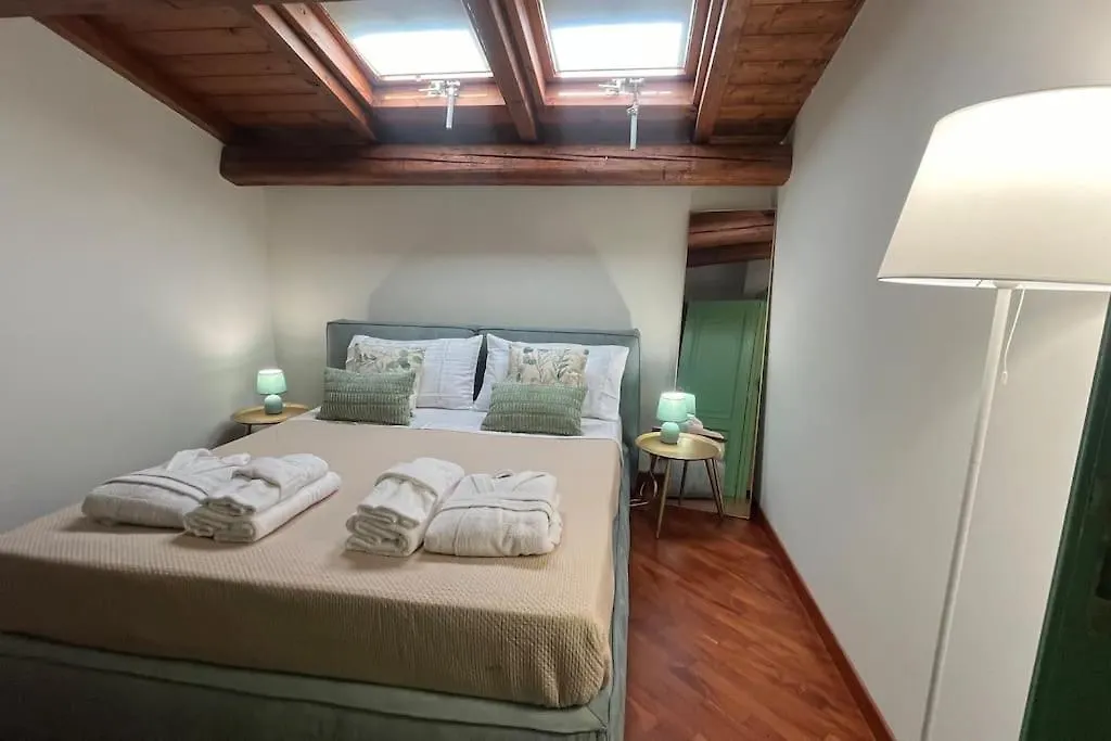 Attico Jacuzzi Politeama Palermo Apartment